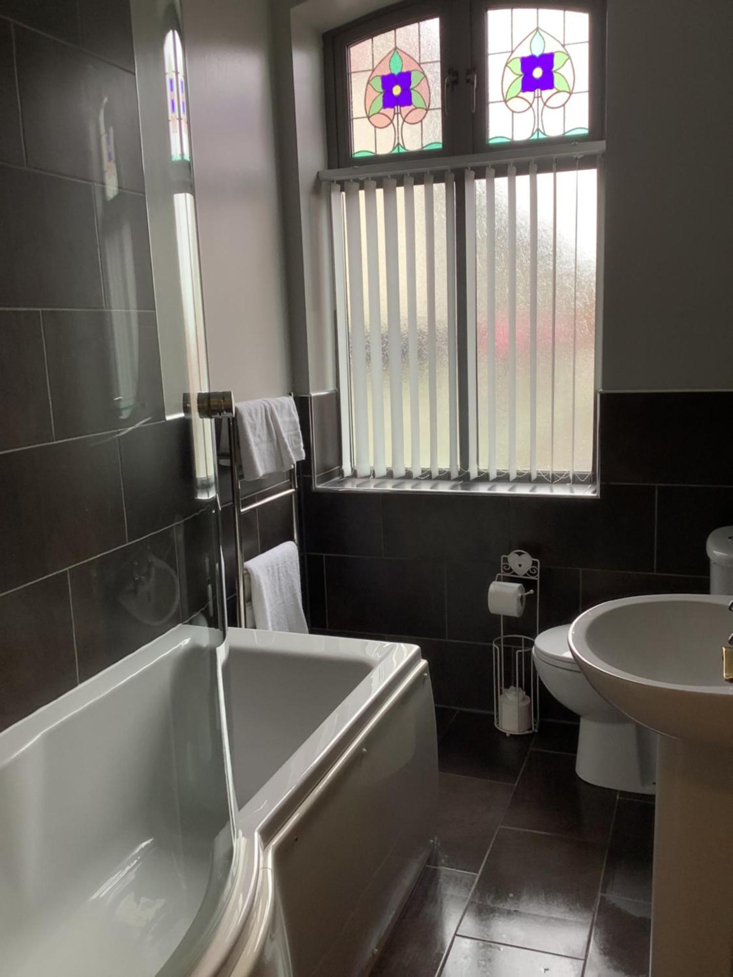 Jeffersons Hotel & Serviced Apartments (Adults Only) Barrow-in-Furness Szoba fotó